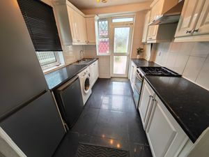 Photo 11- click for photo gallery